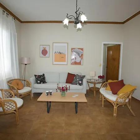 דירה Nefeli House Kefalonia ליקסורי