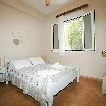 아파트 Nefeli House Kefalonia *