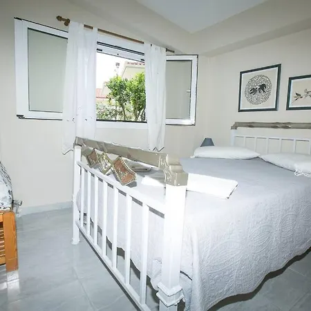 Nefeli House Kefalonia شقة