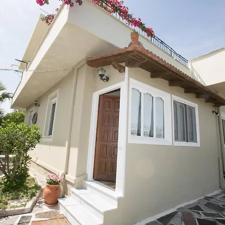 Nefeli House Kefalonia ليكسوري