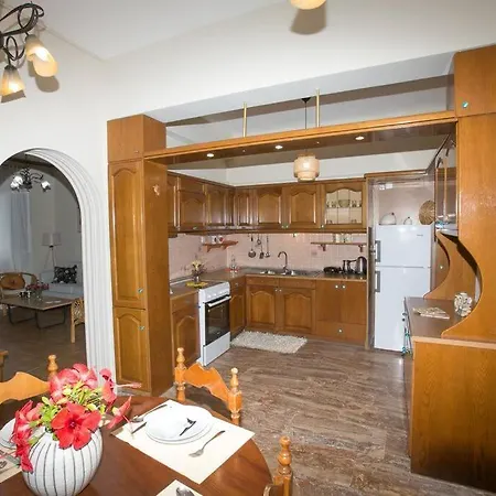 Nefeli House Kefalonia شقة